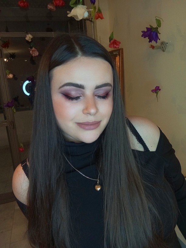 Adiantum Estetik Centar #nis Make-up / šminkanje Profesionalno šminkanje + veštačke trepavice