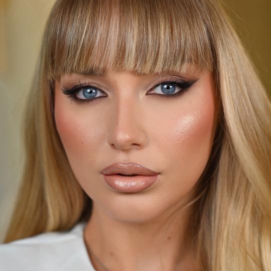 Ivana Vit #beograd Make-up / šminkanje Profesionalno šminkanje - glam šminka