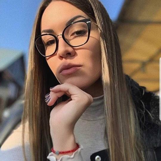 Tina B #beograd Obrve Puder obrve + prva korekcija