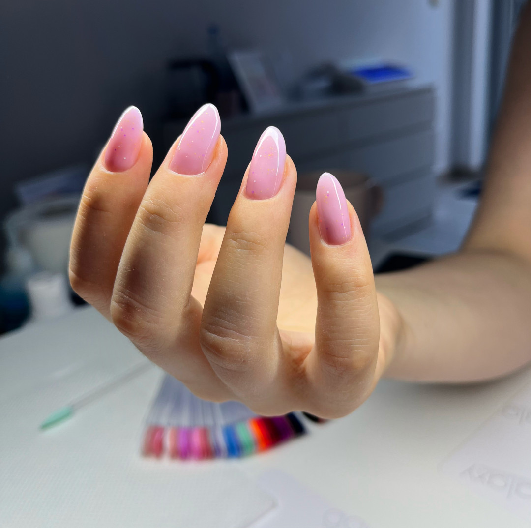 Voss Nails #beograd Manikir Russian manicure with gel polish