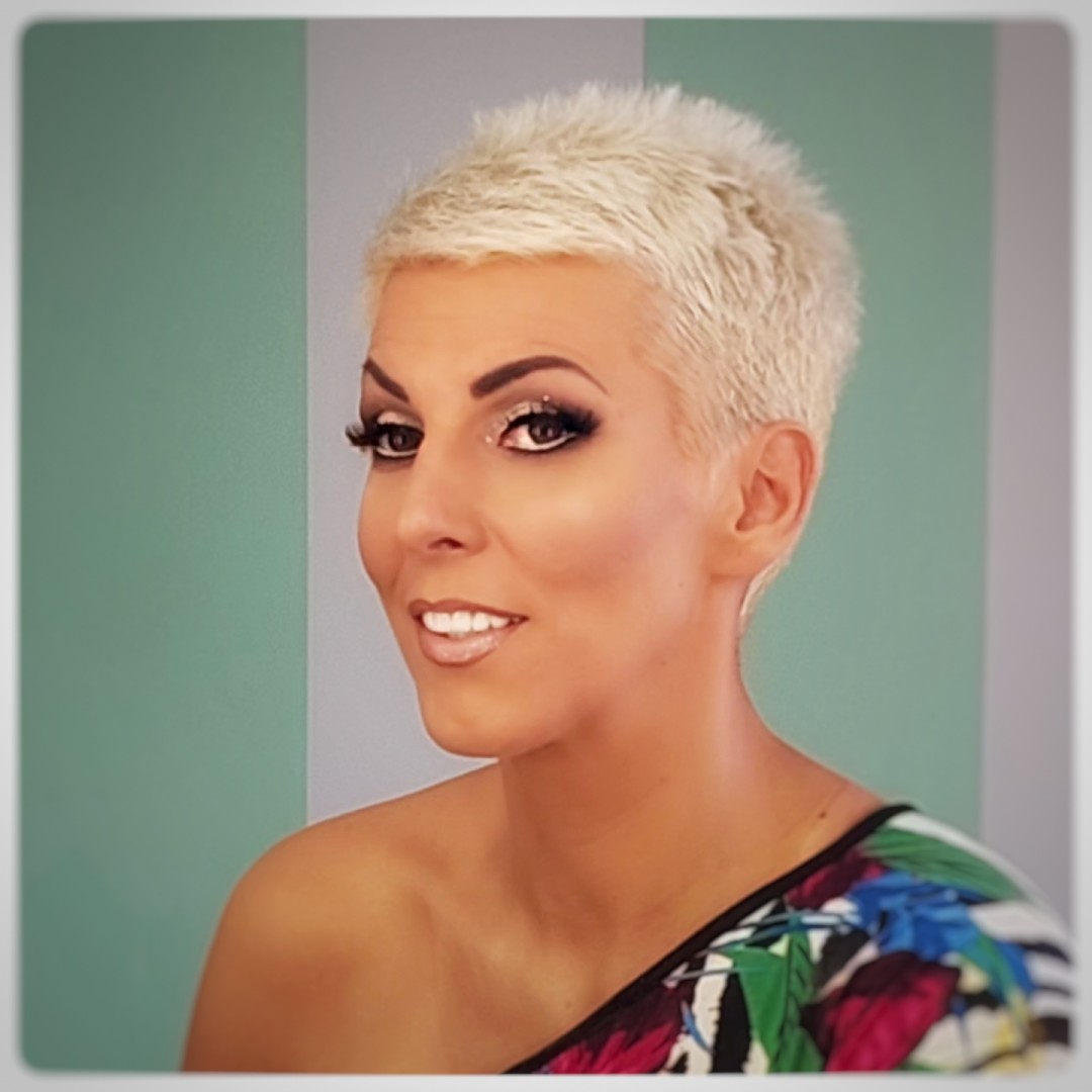Profesionalno šminkanje - Glamour look - Albina Unisex Studio Lepote, Temerin Make-up / šminkanje Lice Make-up / šminkanje, Temerin, Centar