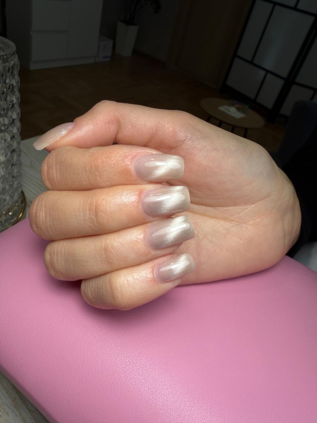 Rubber baza / gel lak - Beauty room Zvezdara, Beograd Gel lak Nokti Gel lak, Beograd, Zvezdara