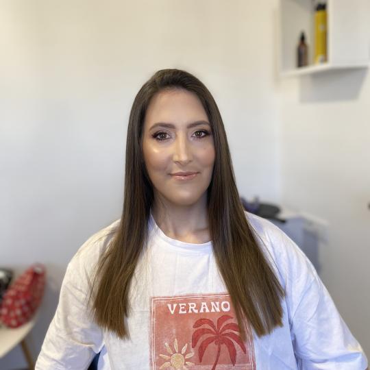 Lovely Style #beograd Make-up / šminkanje Profesionalno šminkanje + feniranje na ravno / lokne
