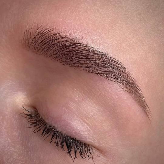 AmiSo Beauty Studio usluga
