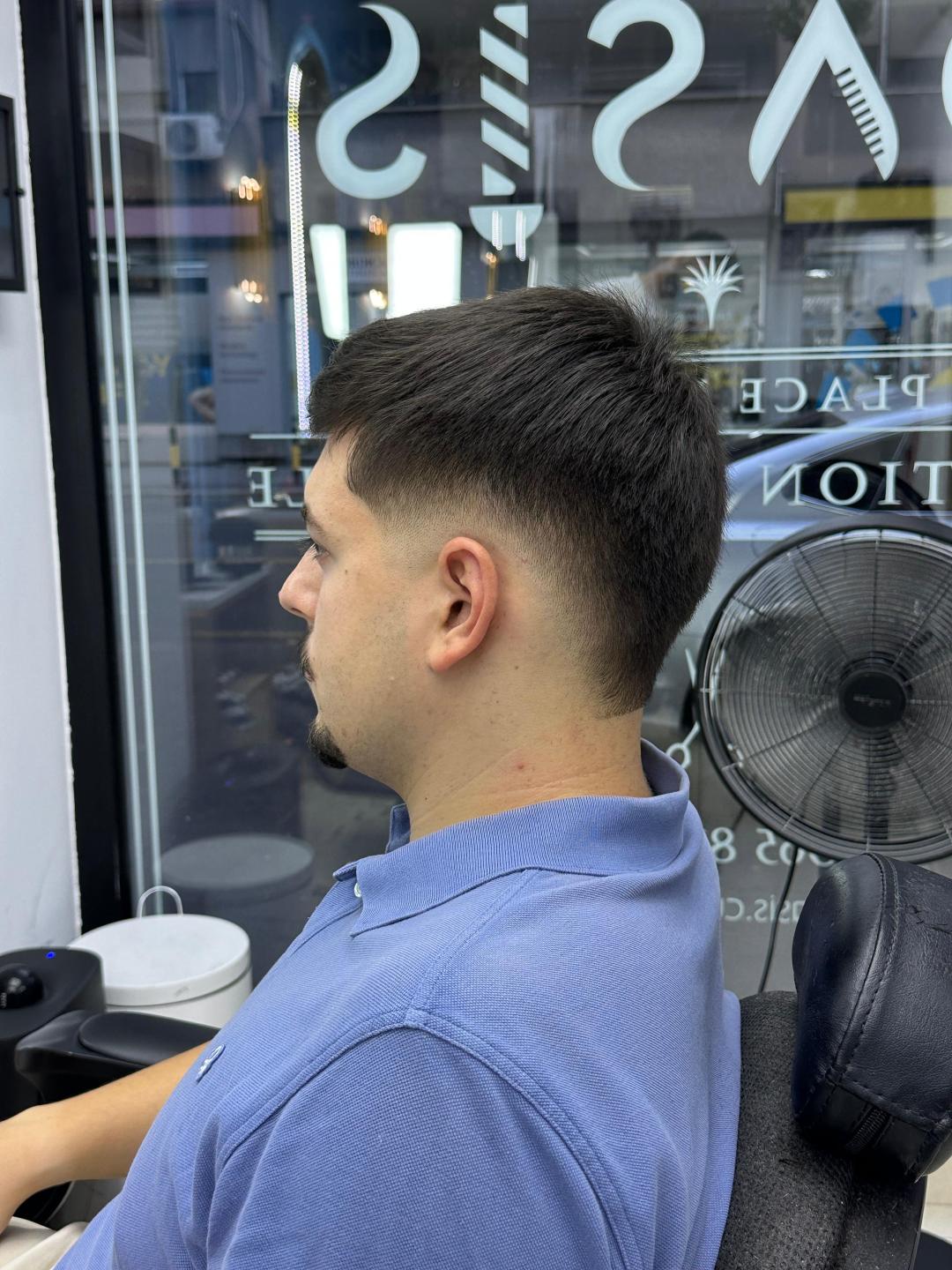 Oasis Cutting Lounge, Beograd LookBook