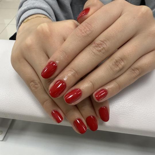 GM Beauty studio #beograd Gel lak Gel lak - ruke Kod nas u salonu se radi sa ruskim materijalima.Pre