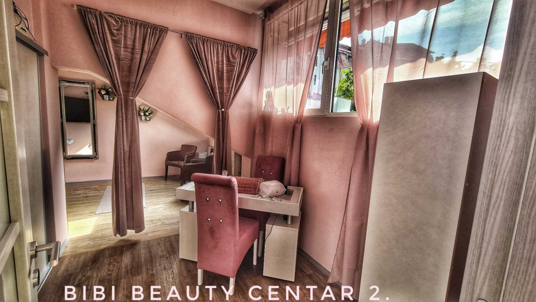 Bibi beauty centar #beograd Nadogradnja noktiju Nadogradnja noktiju tipsama