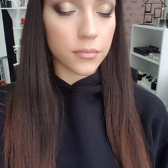 Bubica #beograd Make-up / šminkanje Profesionalno sminkanjr Profesionalno šminkanje - bez trepavic