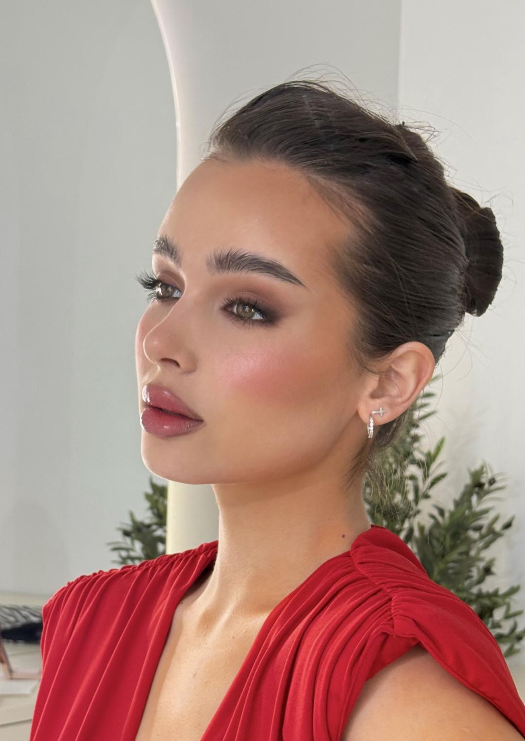 Profesionalno šminkanje - Glo, Beograd Make-up / šminkanje Lice Make-up / šminkanje, Beograd, Novi Beograd blokovi, Belville, Savski kej