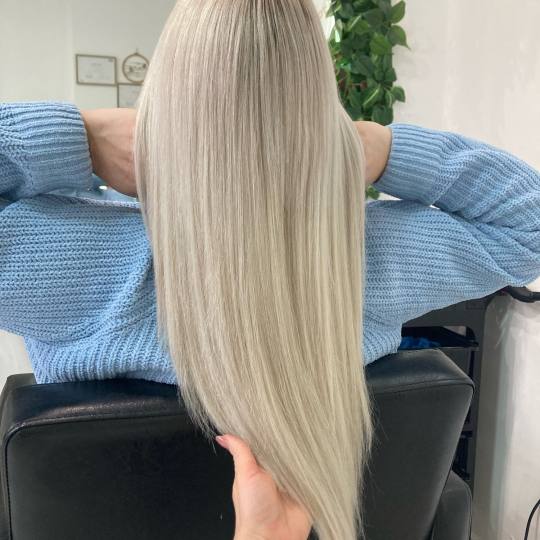 Atelje Glossy Hair #beograd Pramenovi Pramenovi na foliju - ekstra duga kosa