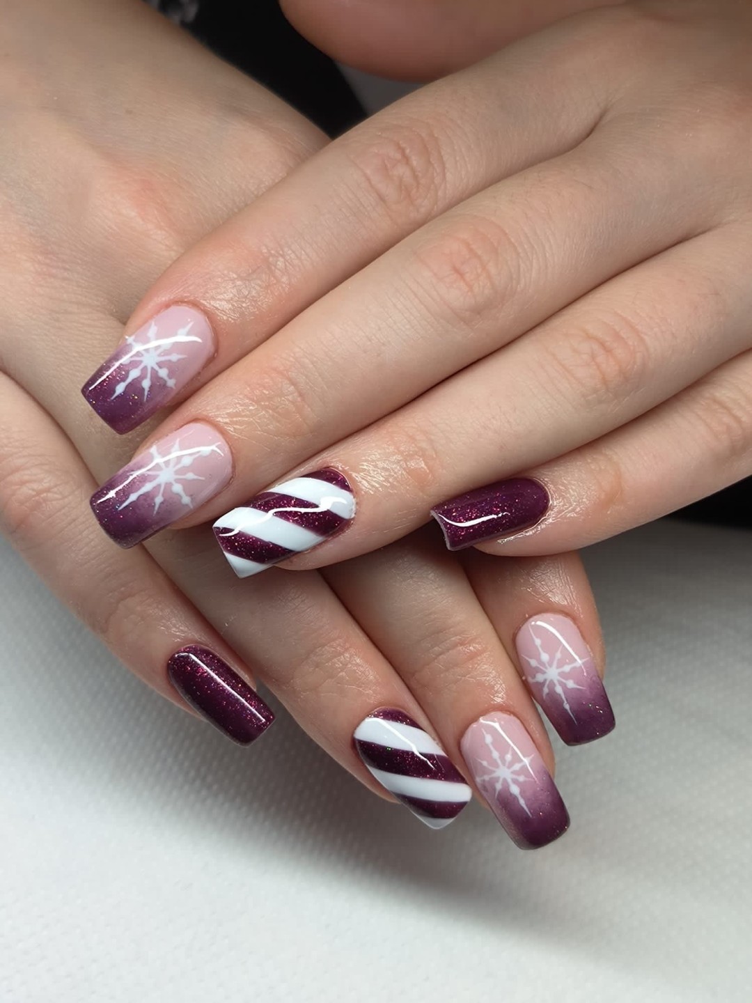 Bibi beauty centar #beograd Ukrašavanje noktiju Izlivanje noktiju + nail art