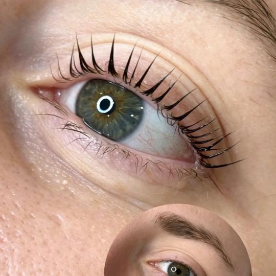 Sip&Style - Makedonska 17 #beograd Trepavice Lash lift Lash lift je tretman kojim se prirodne trepav