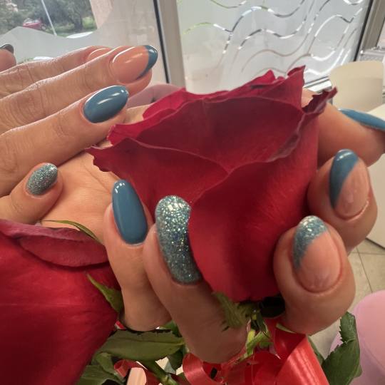 GlamurAna #beograd Gel lak Gel lak / rubber baza - ruke