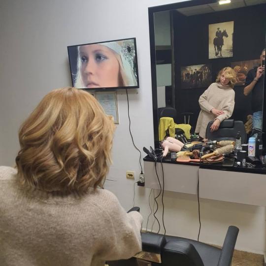 Karlo #jagodina Uvijanje, lokne i talasi Lokne / talasi na presu - kratka kosa