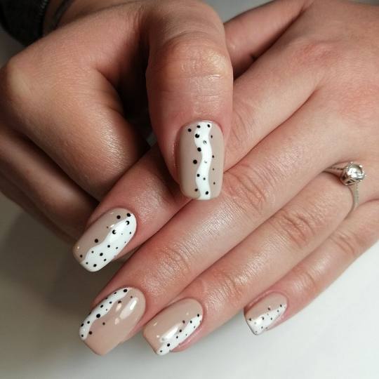 Nail office - TC BIG Rakovica #beograd Korekcija noktiju Korekcija noktiju gelom + boja - S dužina