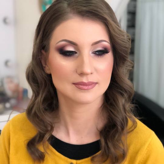 Olymp Beauty #nis Make-up / šminkanje Šminka za venčanje Profesionalno šminkanje + veštačke tr