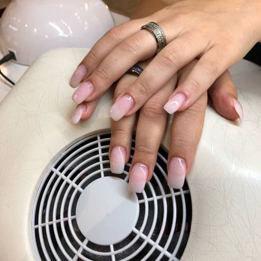Alfaparf Nails #beograd Nadogradnja noktiju Nadogradnja noktiju tipsama