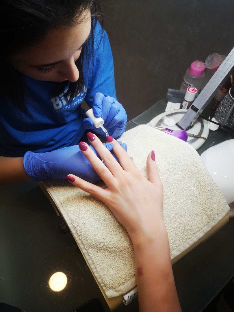 Bibi beauty centar #beograd Gel lak Gel lak - ruke