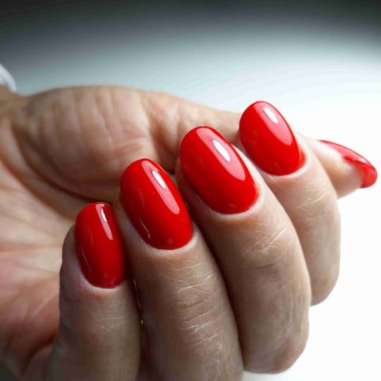 Salon Klinik #beograd Manikir Ruski manikir + ojačavanje rubber bazom - M dužina