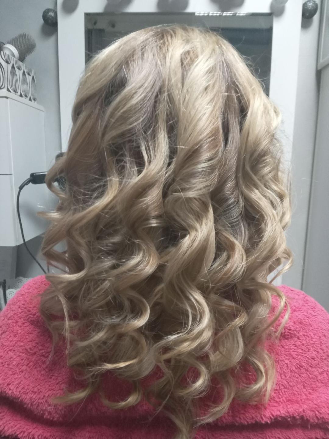 Astradas 1 #beograd Uvijanje, lokne i talasi Lokne na presu / kupu - duga kosa