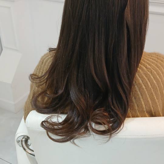 Dve mace 2 #beograd Feniranje i stilizovanje Feniranje na ravno - duga kosa