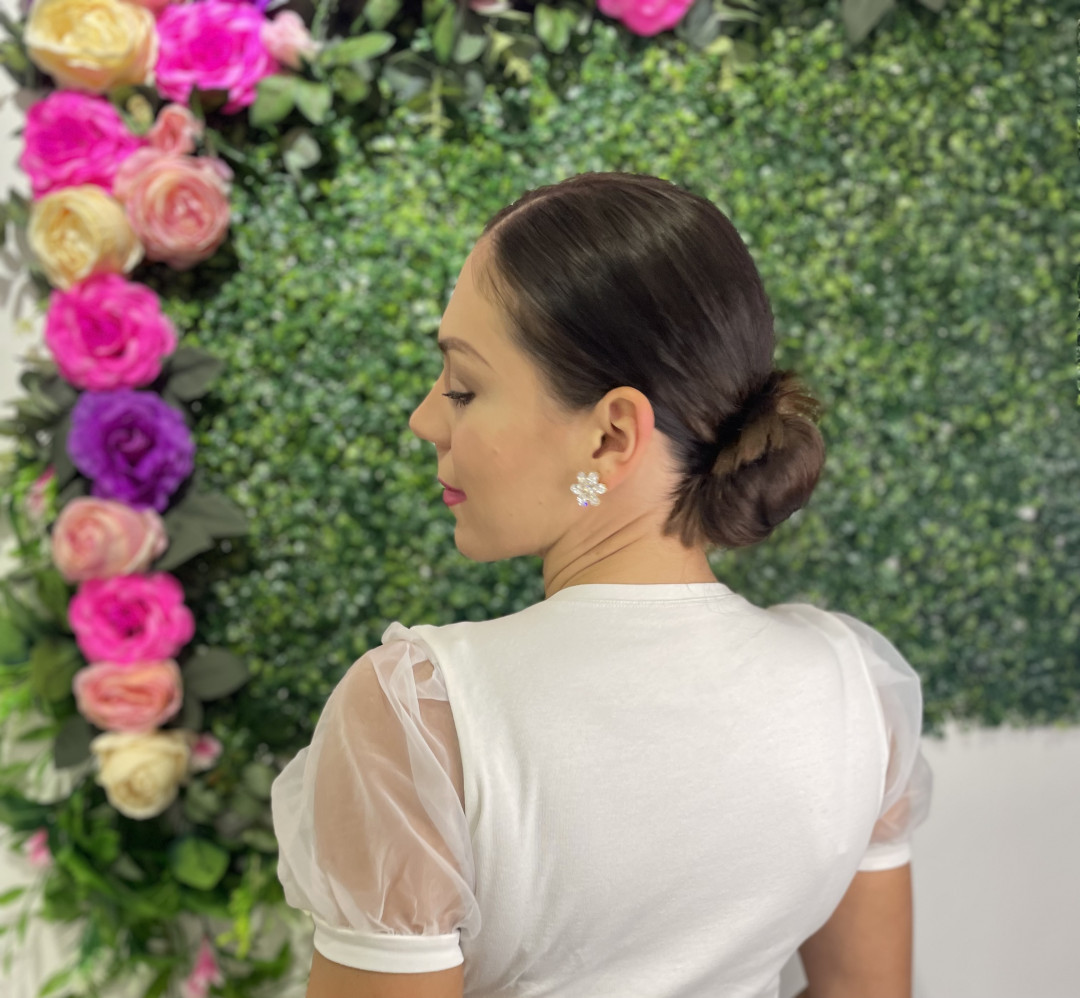 Princess beauty #nis Pletenice, kike, punđe Svečana frizura - Punđa - klasična
