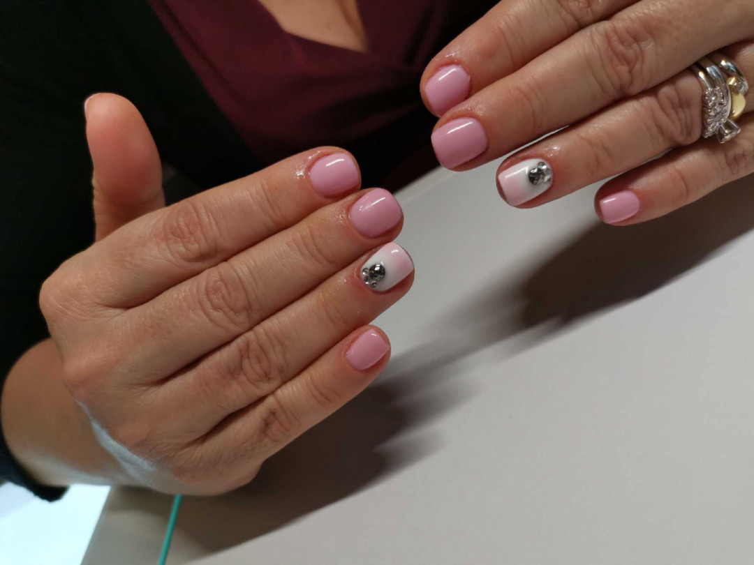 Bel Corpo #beograd Gel lak Manikir + gel lak Orly
