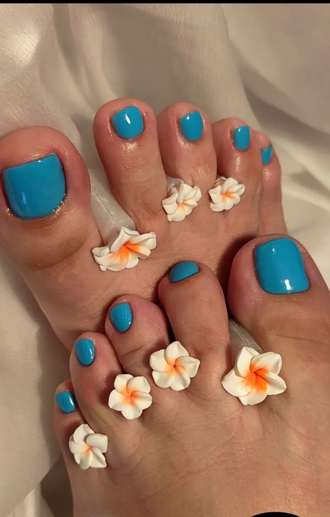Moon Beauty Bar #beograd Estetski pedikir Estetski pedikir + gel lak