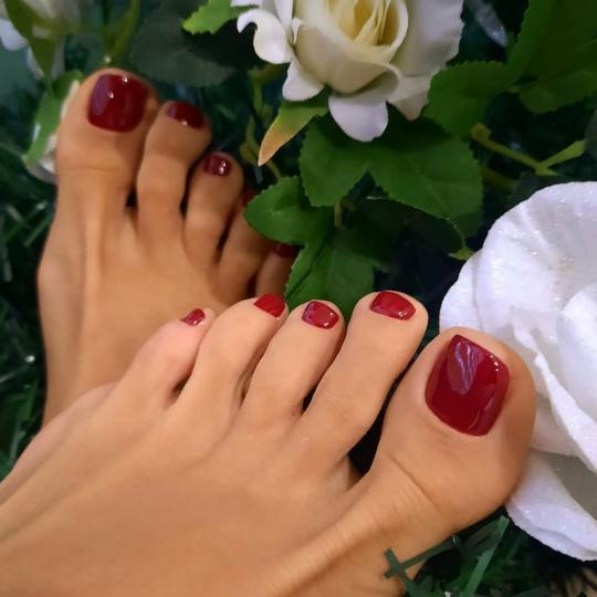 Exclusive Beauty #beograd Estetski pedikir Estetski pedikir + gel lak