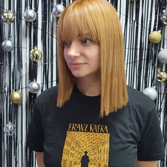 Fancy L.V. #beograd Farbanje kose Farbanje cele dužine - kosa srednje dužine