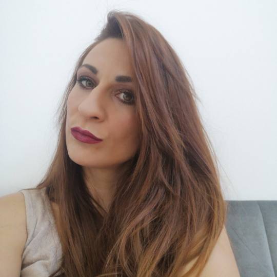 Beauty centar by Alex R #novisad Make-up / šminkanje Profesionalno šminkanje