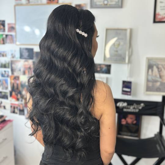 One Beauty Studio #beograd Uvijanje, lokne i talasi Holivudski talasi - ekstra duga kosa