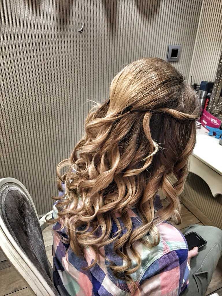 Bibi beauty centar #beograd Svečane i frizure za svadbu Svečana frizura - kosa srednje dužine