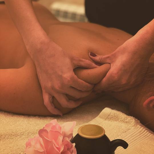 Ad Astra Spa & Epil House #beograd Masaža leđa
