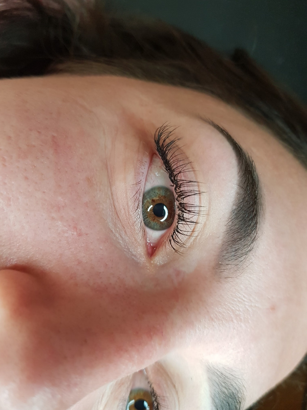 Ena beauty studio #nis Nadogradnja trepavica Nadogradnja svilenih trepavica - 1 na 1