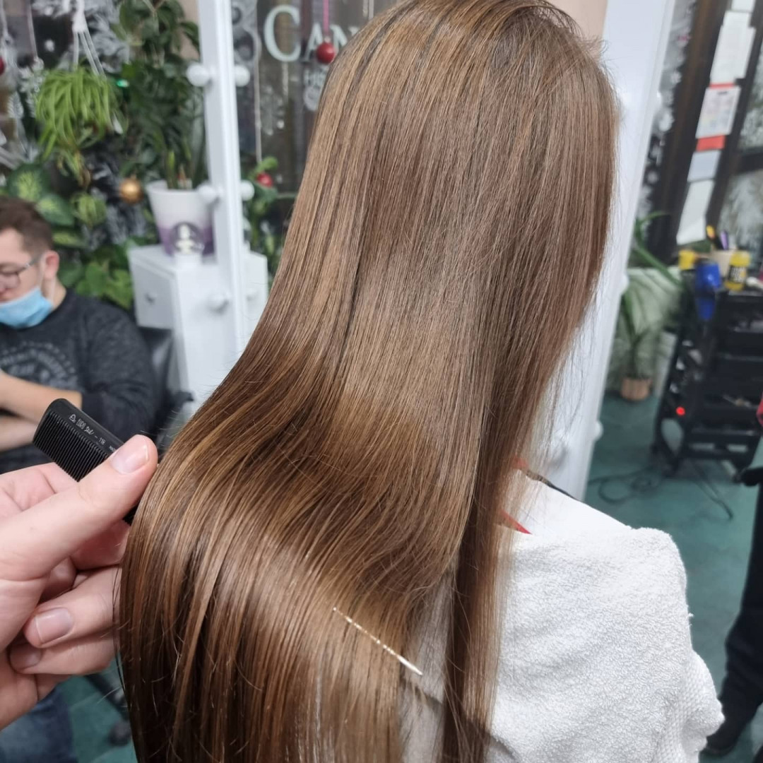 Candy S #novisad Farbanje kose Farbanje cele dužine - ekstra duga kosa + feniranje