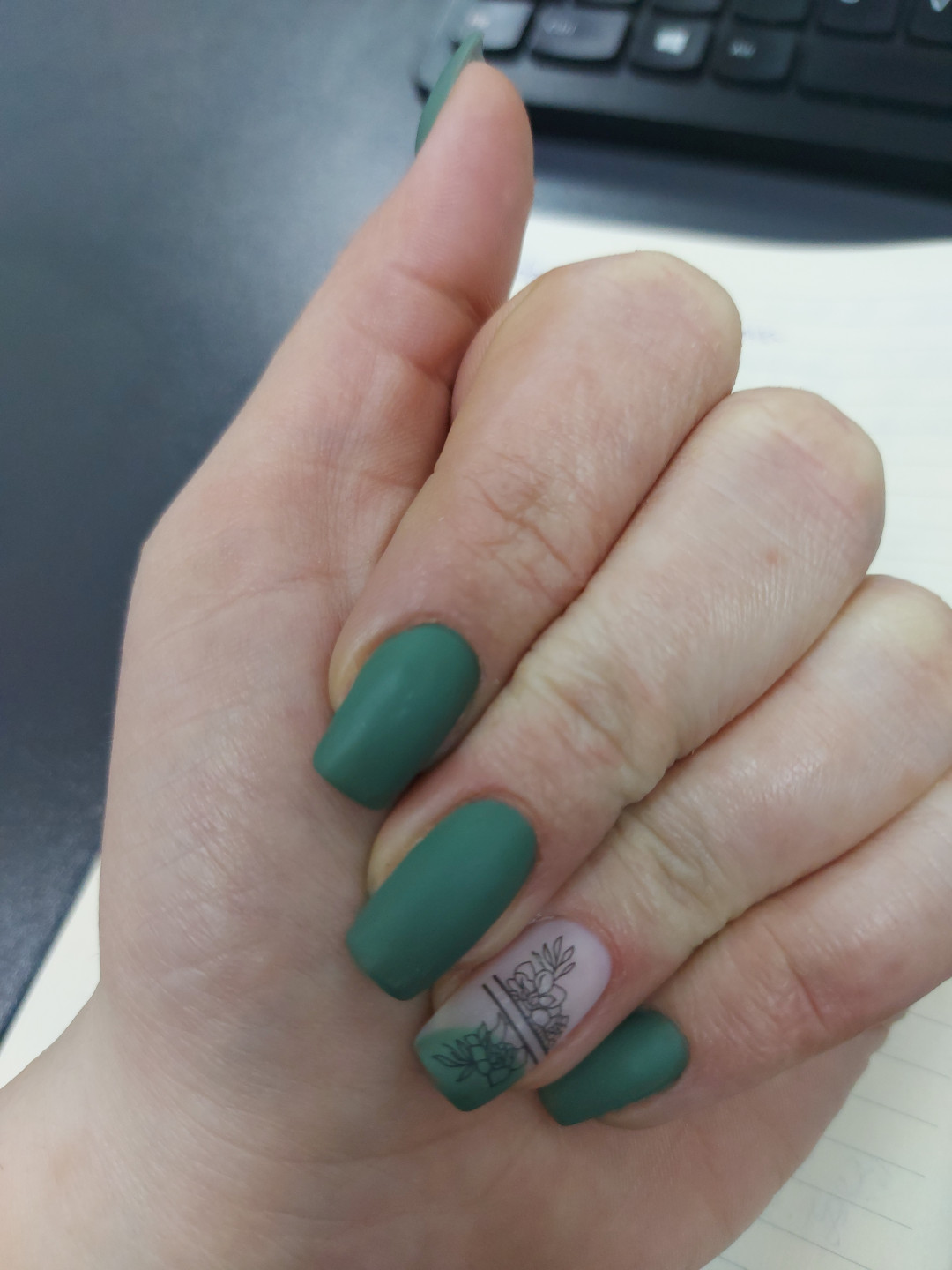 Monami beauty #beograd Izlivanje noktiju Korekcija izlivanja noktiju L - dužina
