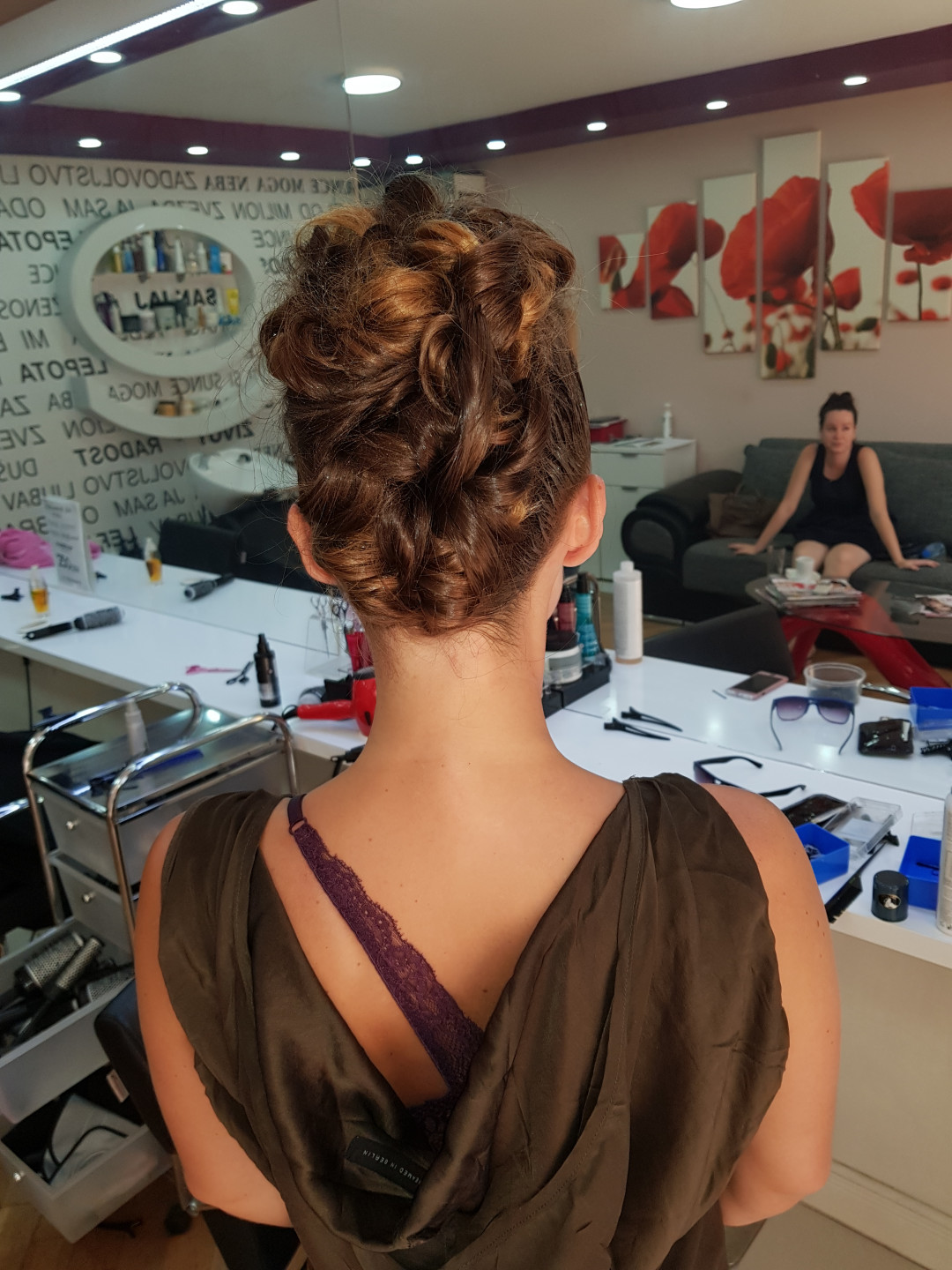 Pro Cut Žarkovo #beograd Svečane i frizure za svadbu Svečana frizura - složena