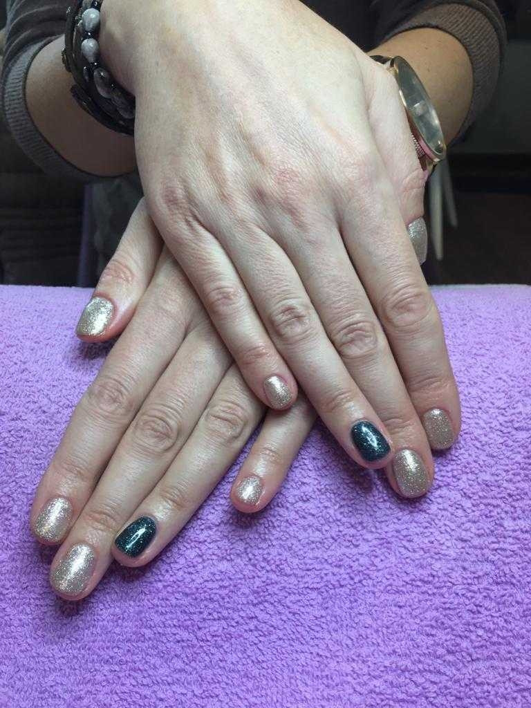 Manikir + gel lak - Sensus, Beograd Manikir Nokti Manikir, Beograd, Novi Beograd Stari Merkator