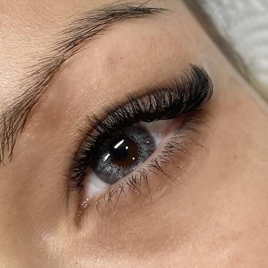 Coco Beauty Room #beograd Nadogradnja trepavica Nadogradnja svilenih trepavica - od 4D do 6D