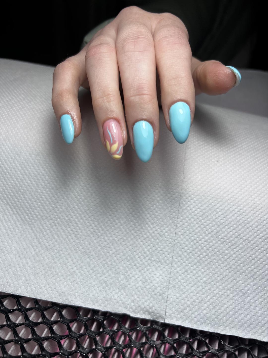 Studio 3S #beograd Ojačavanje noktiju Ojačavanje noktiju gelom