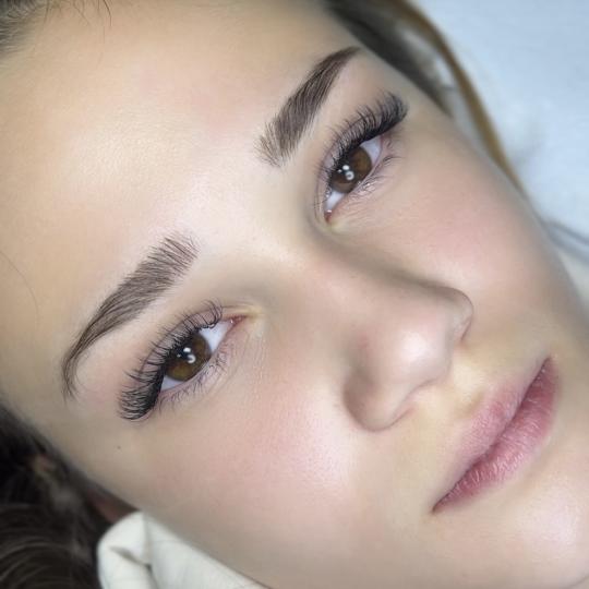 Artist Alex Studio #nis Nadogradnja trepavica Nadogradnja svilenih trepavica - 1 na 1 Nadogradnja tr