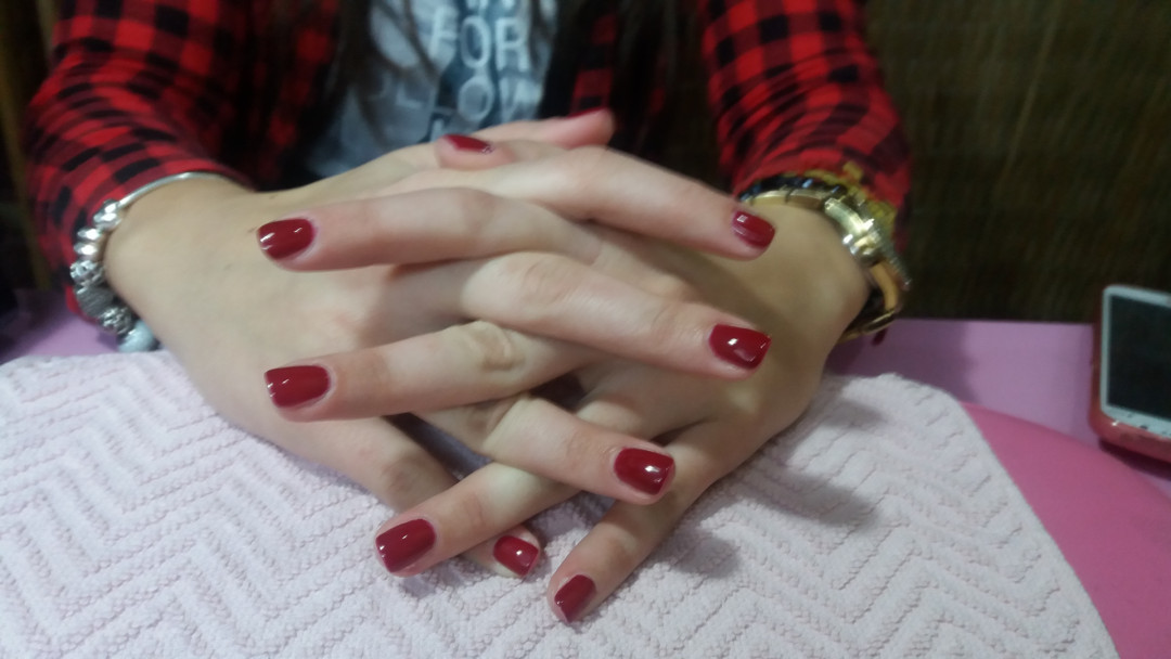 Gel lak ruke + gratis promo ukrašavanje 2 nokta - Lix masažno kozmetički centar - Vojvode Stepe, Beograd Gel lak Nokti Gel lak, Beograd, Voždovac