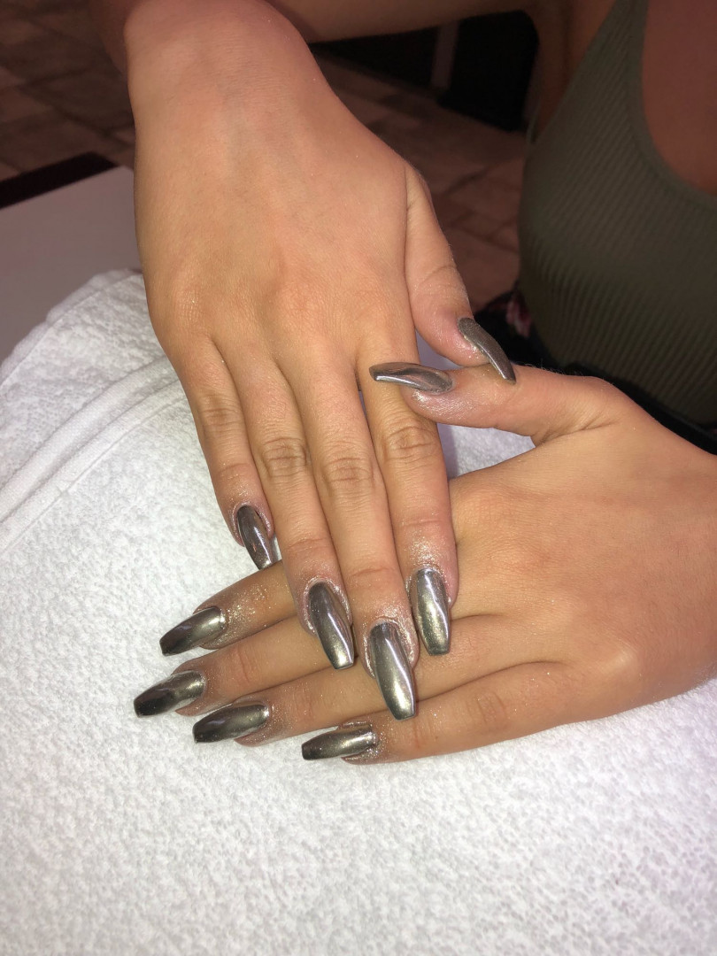 Alfaparf Nails #beograd Ukrašavanje noktiju Hrom - svi nokti