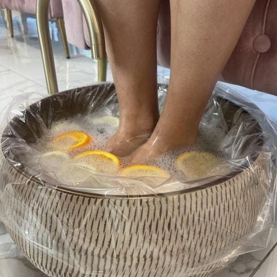 aBeauty Salon Lepote #beograd Estetski pedikir PEDIKIR ( O.P.I lak ili gellak uključeni u cenu ) �