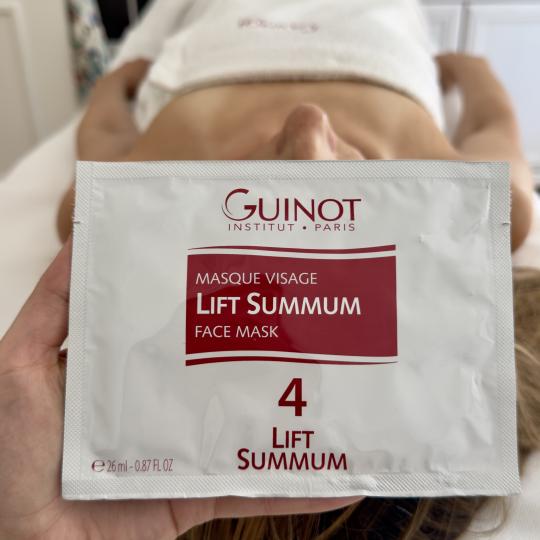 Lola esthetic center #beograd Tretman lica Lift Summum - manuelni tretman za lifting lica