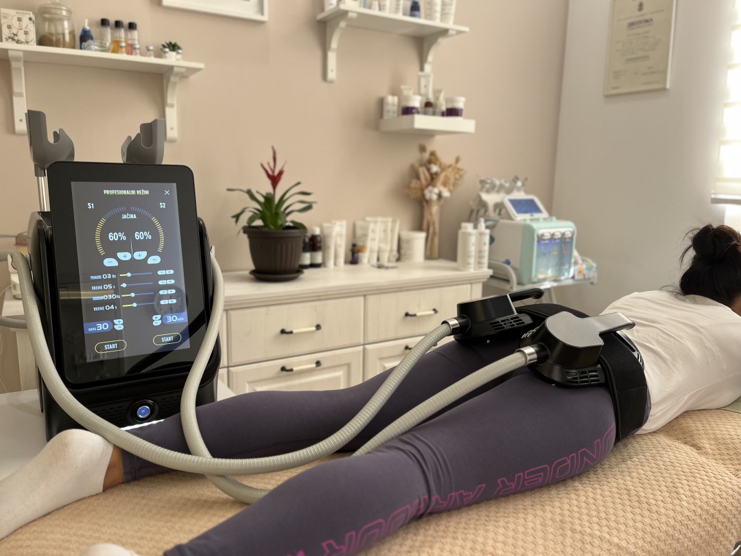 Tinss #beograd Elektrostimulacija mišića EMS SLIM- elektrostimulacija mišića- jedna regija 30min