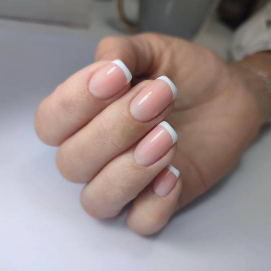 Hairmony #beograd Ojačavanje noktiju Ojačavanje noktiju gelom - kratki nokti
