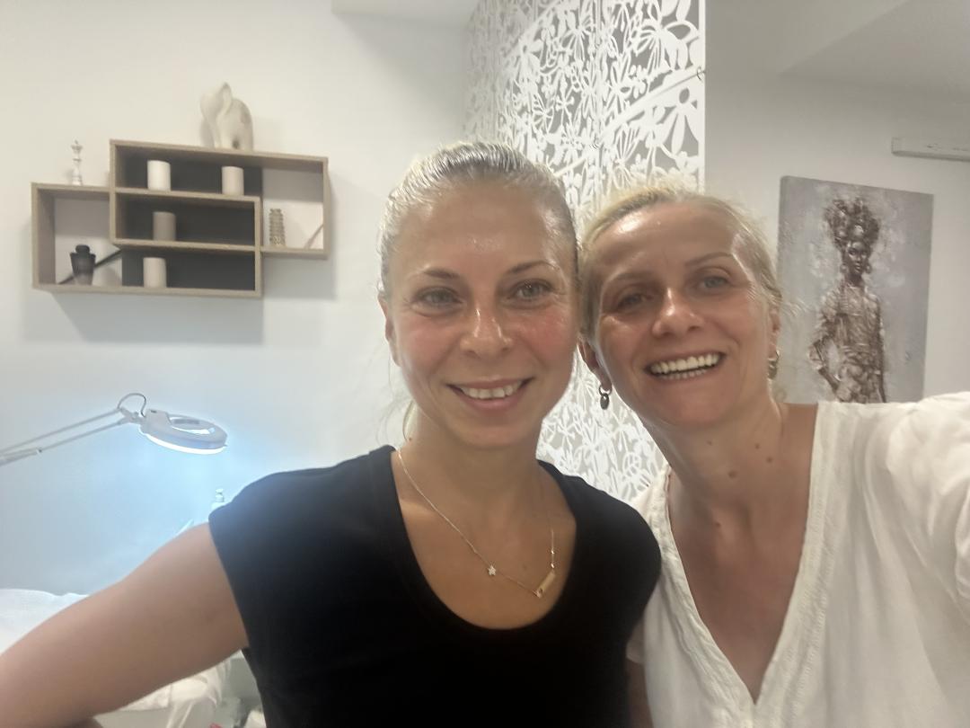 Biodroga skin rejuvenating tretman - Sandra estetik studio, Beograd Tretman lica Lice Tretman lica, Beograd, Banovo brdo