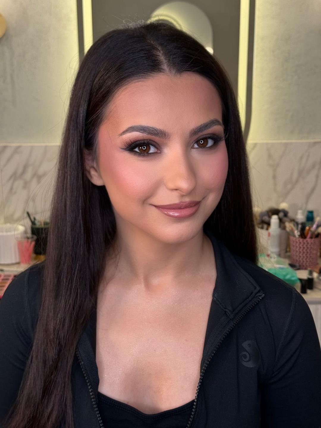 Profesionalno šminkanje - glam šminka - Ivana Vit, Beograd Make-up / šminkanje Lice Make-up / šminkanje, Beograd, Zvezdara